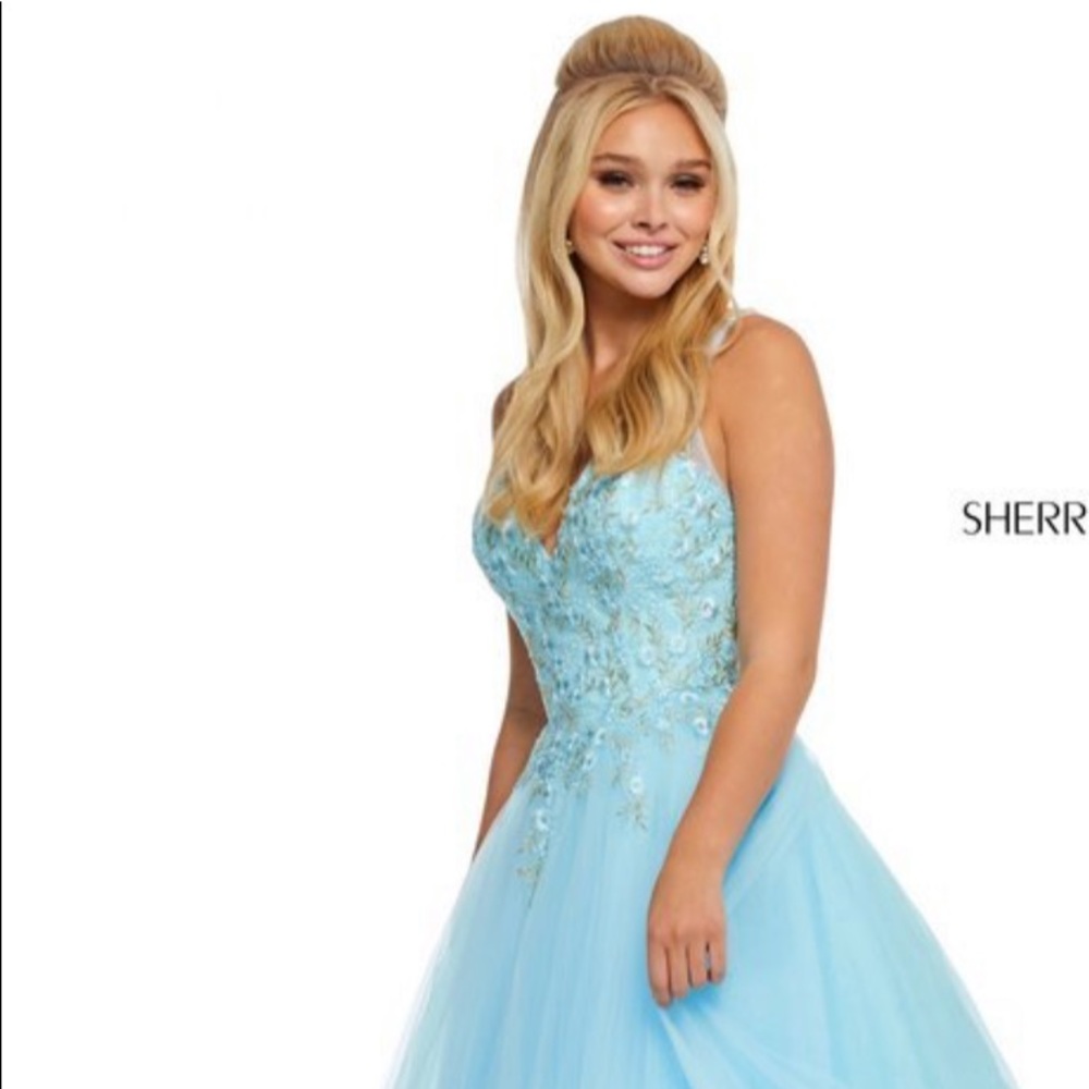 Sherri Hill Prom Dress